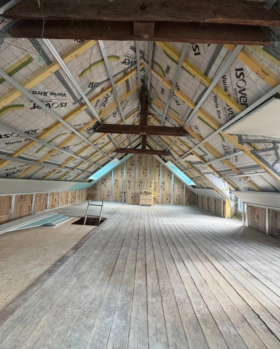 combles Entreprise de rénovation à Dinard